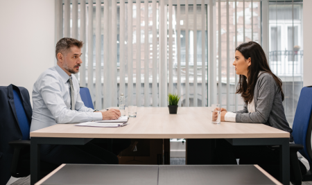 Pregi e difetti al colloquio di lavoro: cosa dire (e cosa evitare)